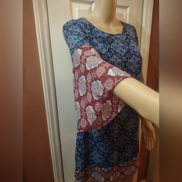 Jealous tomato women's size medium tunic blouse shirt top - Picture 3 of 8